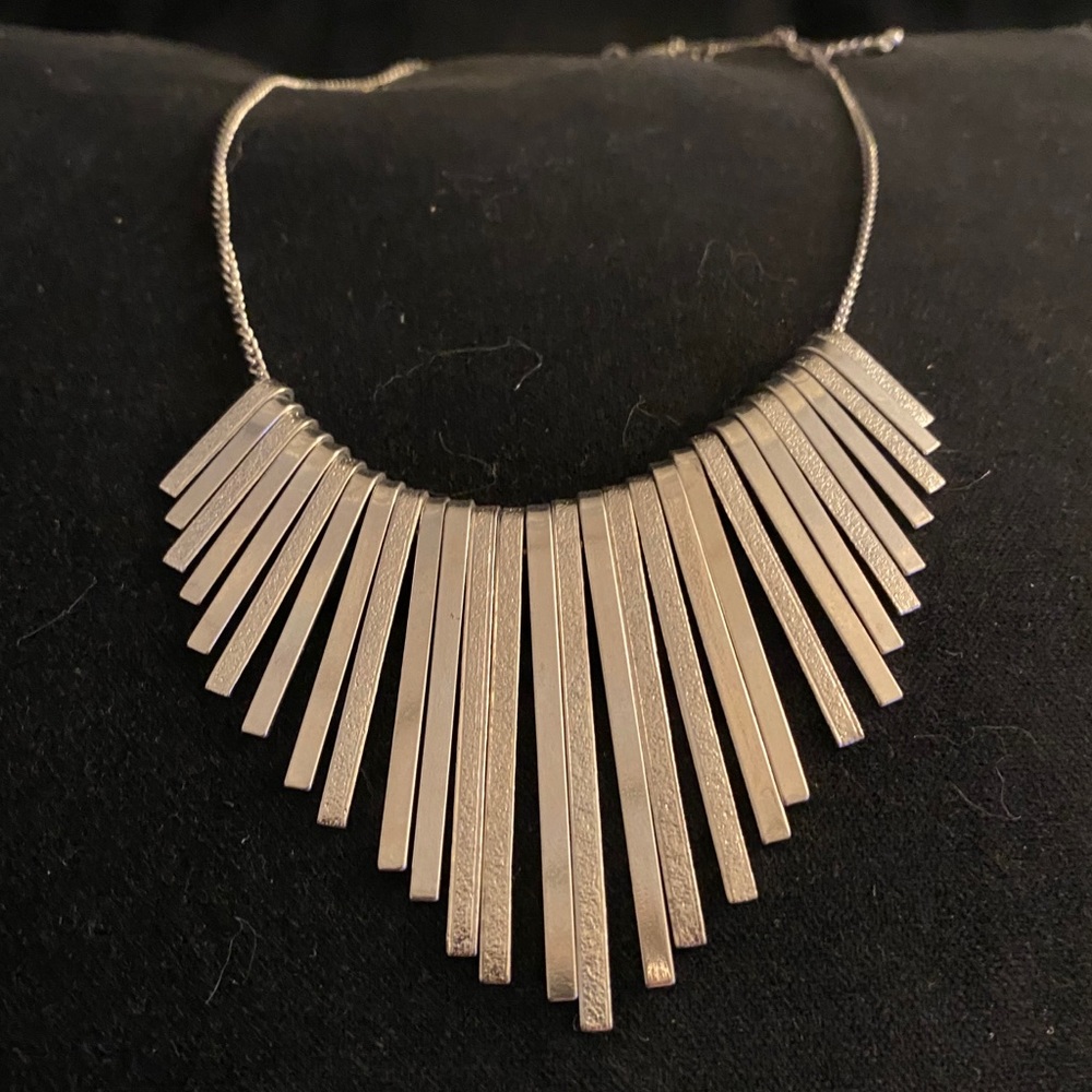 VINTAGE Silver Necklace